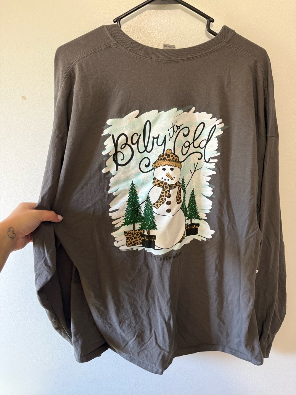 Gray 'Baby It's Cold' Snowman Graphic Long-Sleeve T-Shirt
